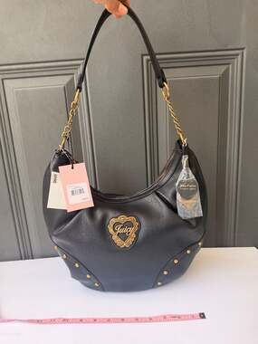 Juicy Couture In Her Juicy Era Hobo Bag in Black